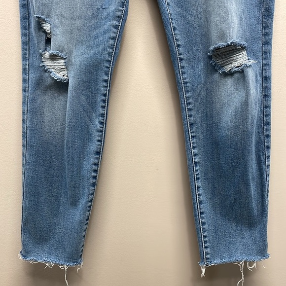Lucky Brand Low Rise Skinny Stella Ankle Frayed Hem Distressed Denim Jeans 12/31 - Picture 3 of 16